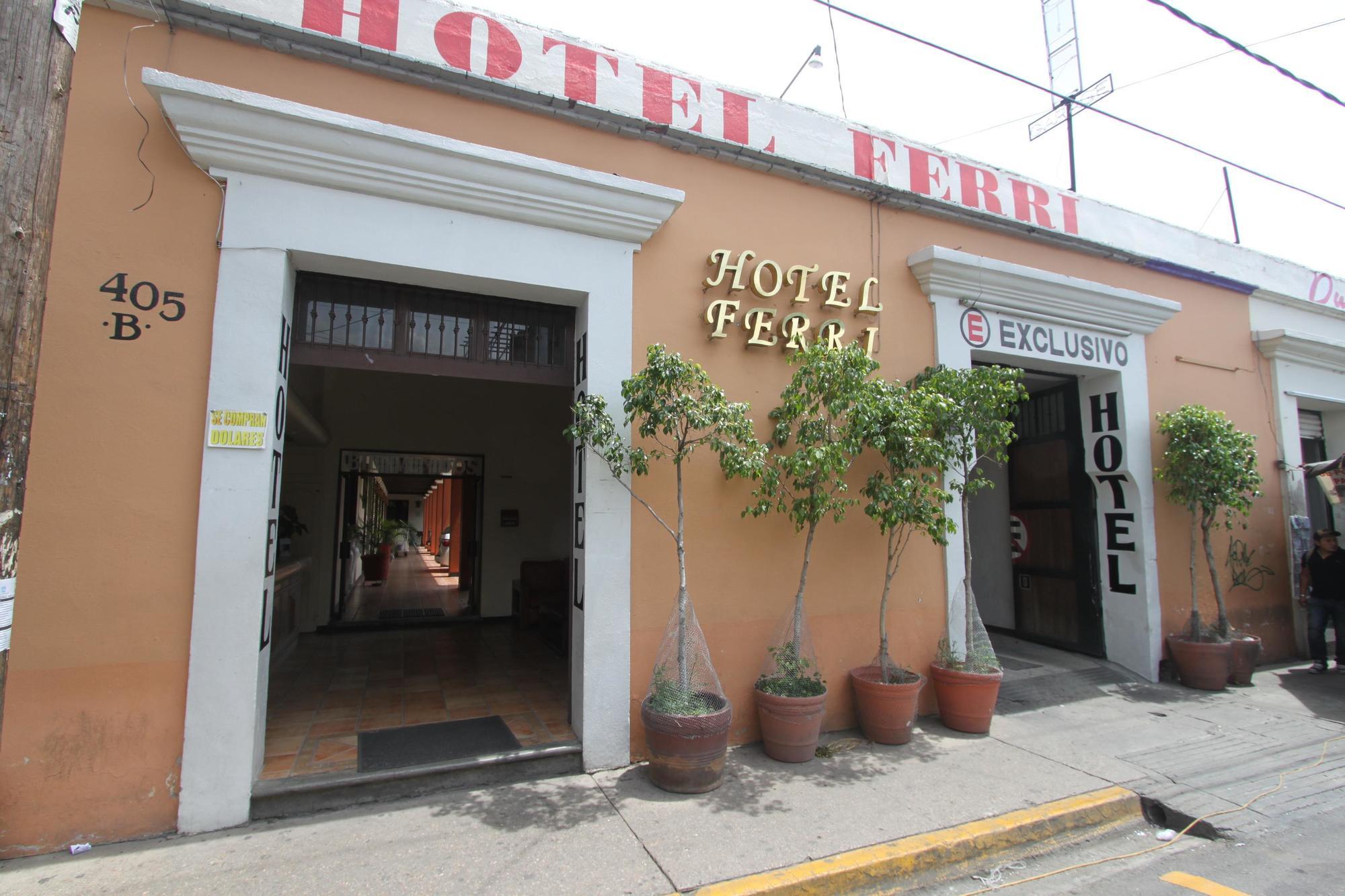 Hotel Ferri Oaxaca Exteriör bild