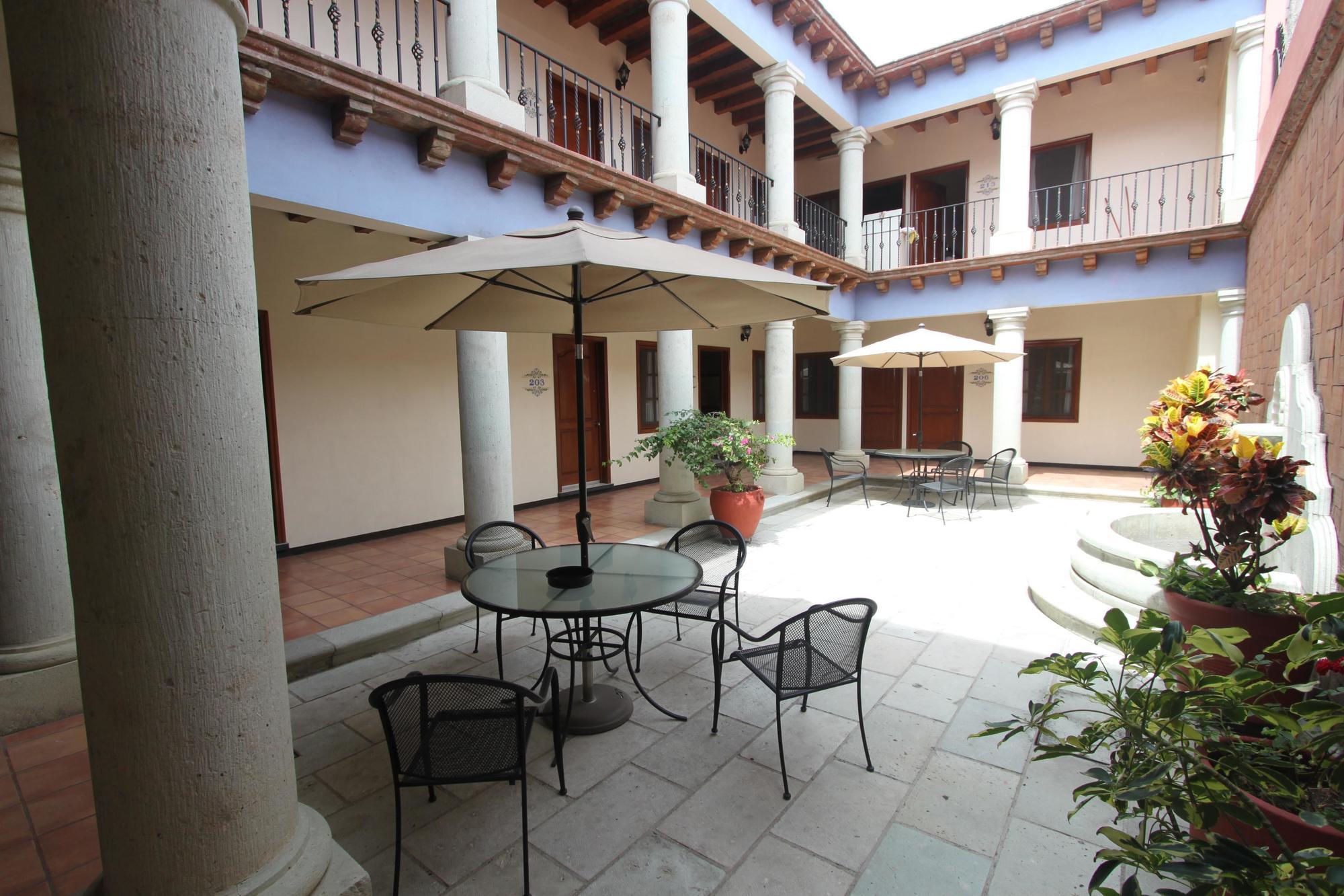 Hotel Ferri Oaxaca Exteriör bild