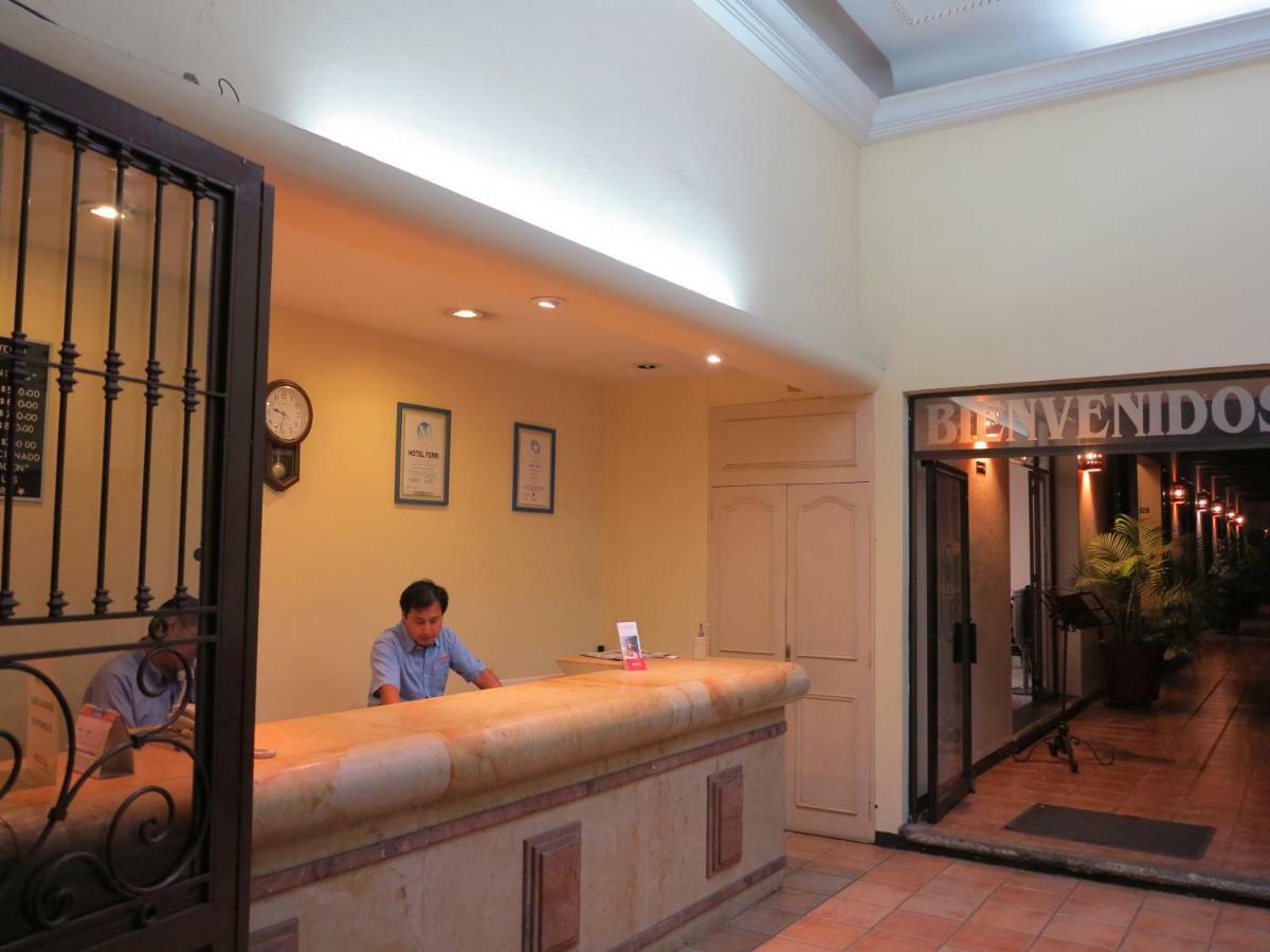 Hotel Ferri Oaxaca Exteriör bild